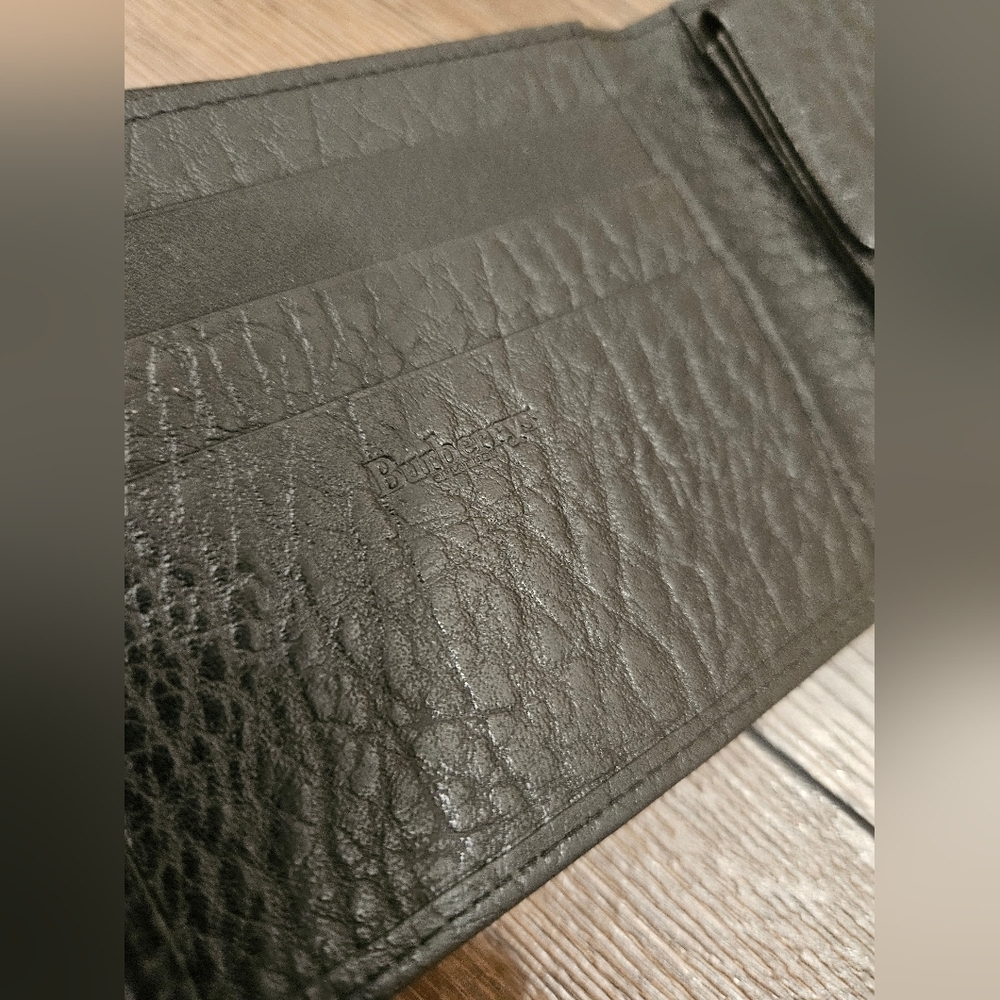 BURBERRYS Vintage Black Leather Bi-Fold Wallet | Mint Condition - Picture 5 of 16